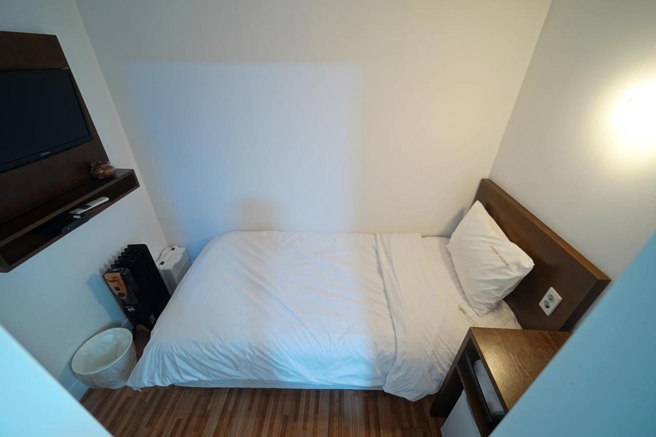 Ekonomy Haeundae Hostel Busan Eksteriør billede